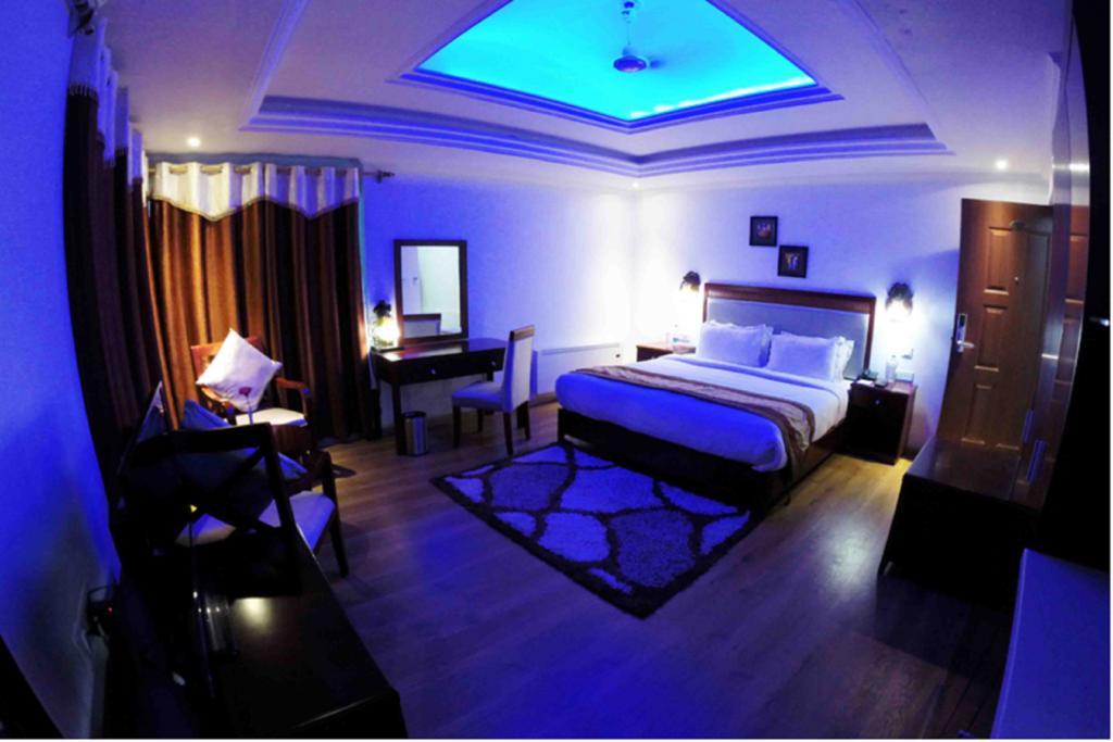เดอะเซ็น ลาดาห์ก โฮเต็ล Hotel เลห์ ภายนอก รูปภาพ