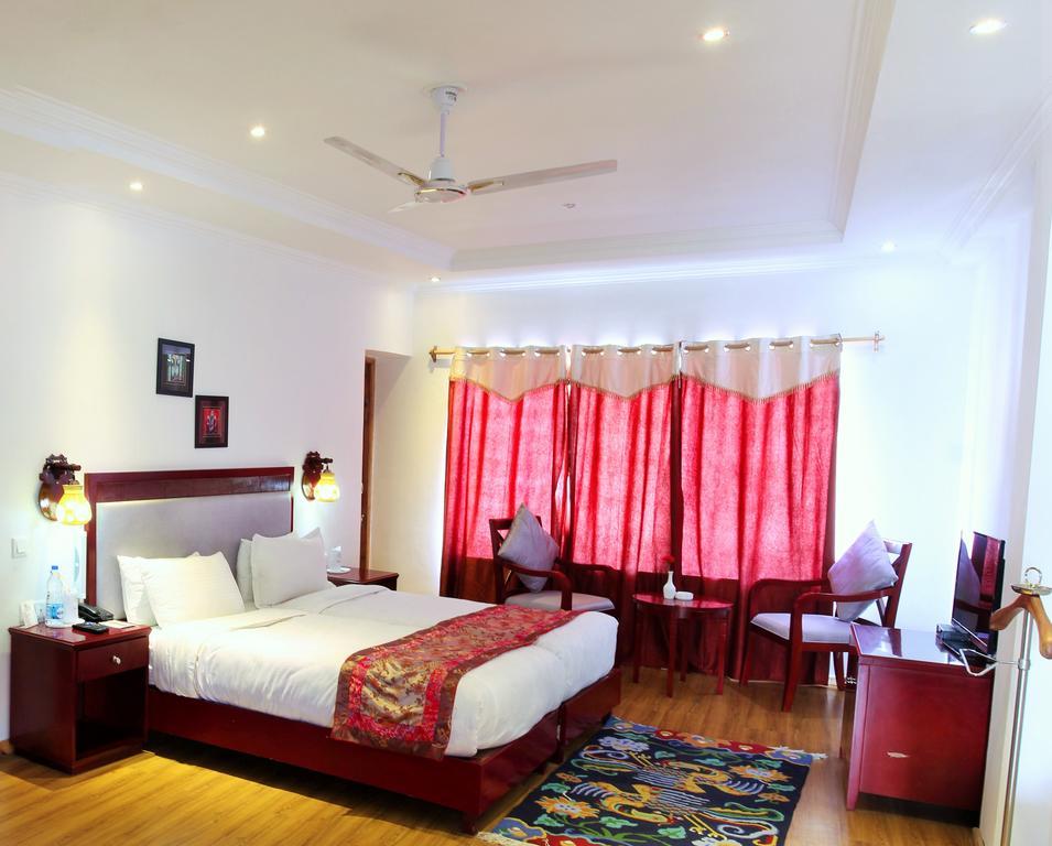 เดอะเซ็น ลาดาห์ก โฮเต็ล Hotel เลห์ ภายนอก รูปภาพ